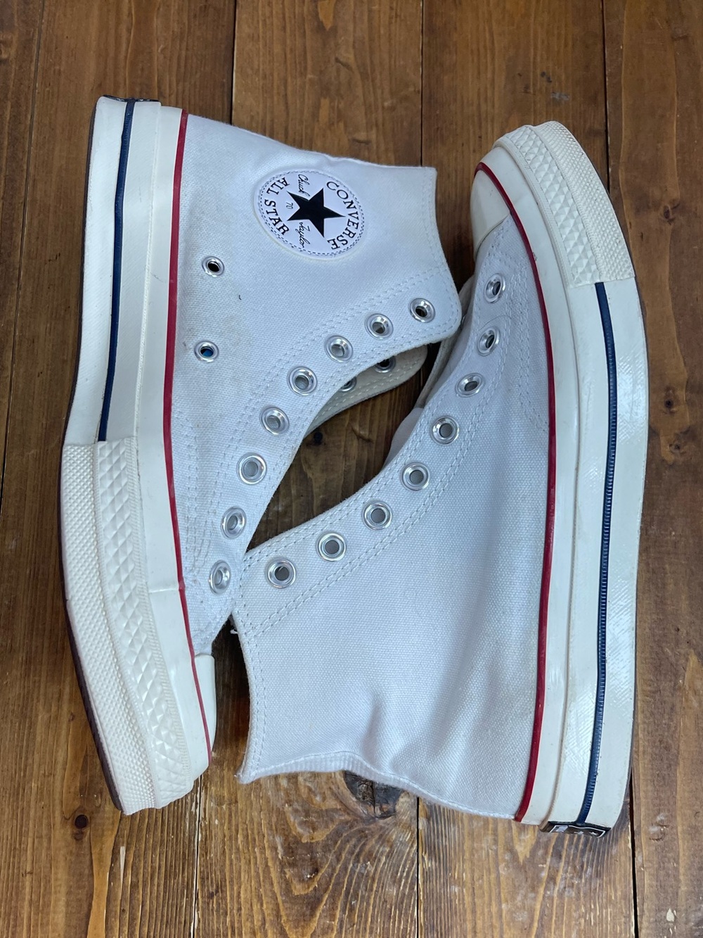 Converse Chuck Taylor’s women’s size 8.5 high top sneakers white - Picture 6 of 10